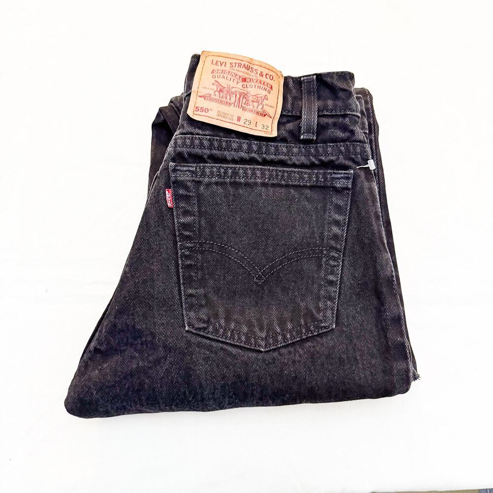 Levi's Women's Straight Leg Jeans in Black